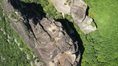 Yunanistan, Meteora kayalık dağları. İnanılmaz güzel, nefes kesici dağlar..