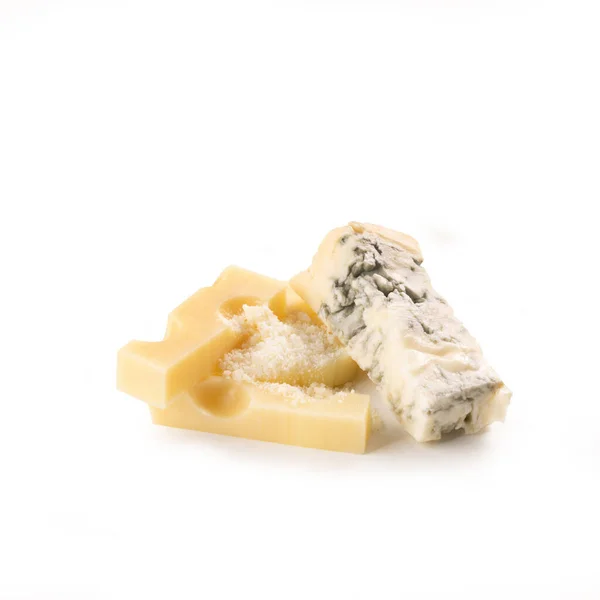 Bitar Parmesanost Schweiziska Ost Emmental Blue Cheese Isolerad Vit Bakgrund — Stockfoto