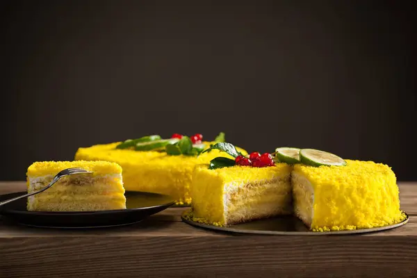 Typical Italian Cakes, traditional cakes, traditional pie, Lemon pie, slice of lemon cake
