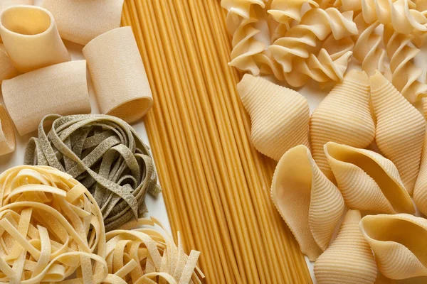 Pasta Background Original Italian Variety Spaghetti Conchiglioni Paccheri Tagliolini Tagliatelle — Stock Photo, Image