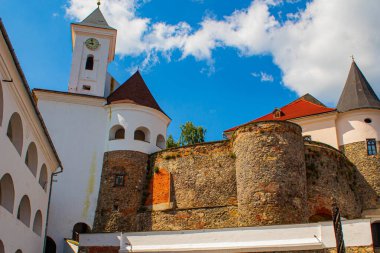 Transilvanya 'nın Ortaçağ Şatosu