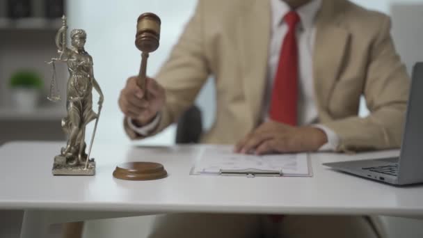 Richter Gerichtssaal Slow Motion Video Court Justice Justice Process Neutraler — Stockvideo