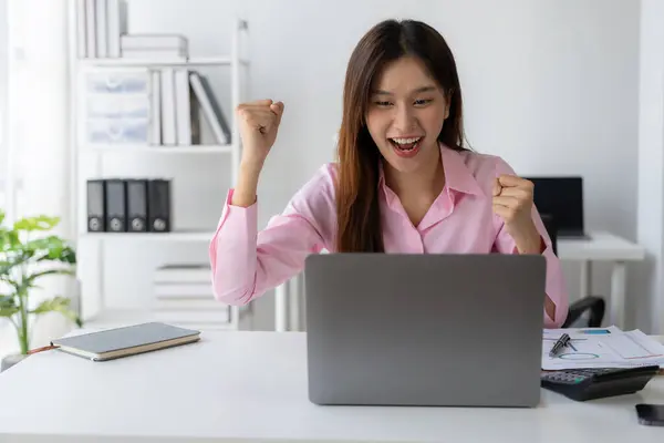 Happy Asian Woman Celebrates Success Raising Her Arms Front Laptop — Stock Photo, Image