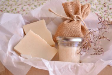 Ekolojik hediye kozmetik seti cam kavanozda el yapımı sabun, kokulu lavanta aromaterapi kesesi çanta çantası natura sunar cilt bakımı vegan ürünler ev spa tedavisi için beyaz bej rengi