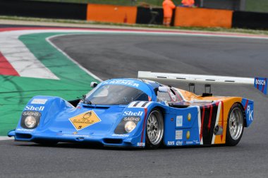 Scarperia, 2 Nisan 2023: Porsche 962 C yılı 1990 Mugello Classic 2023 yılında İtalya 'daki Mugello Pisti' nde.