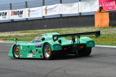 Scarperia, 2 Nisan 2023: Çita G606 yıl 1990 Mugello Classic 2023 'te İtalya' daki Mugello Pisti 'nde.