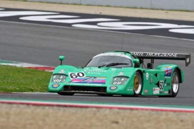 Scarperia, 2 Nisan 2023: Çita G606 yıl 1990 Mugello Classic 2023 'te İtalya' daki Mugello Pisti 'nde.