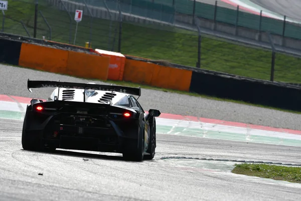 Скарперия Марта 2023 Lamborghini Huracn Super Trofeo Signs Siauliai Racing — стоковое фото