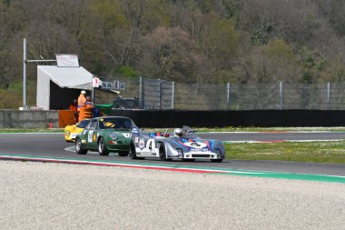Scarperia, 2 Nisan 2023: Porsche 908-03, 1971 Mugello Classic 2023 'te İtalya' daki Mugello Pisti 'nde eylem halindeydi..
