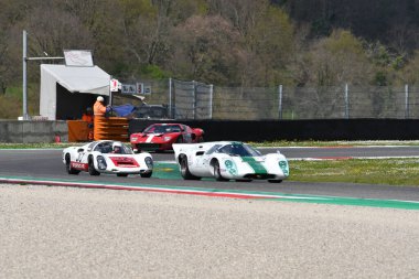 Scarperia, 2 Nisan 2023: Lola T70 Mk III B yılı 1969 Mugello Classic 2023 tarihinde İtalya Mugello Pisti 'nde.