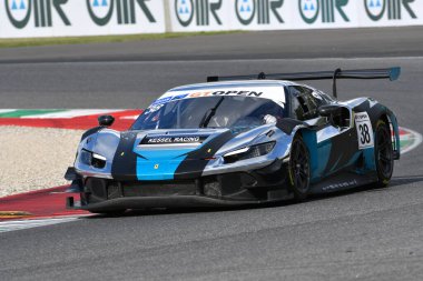 Scarperia - İtalya, 28 Ekim 2023: Ferrari 296 GT3, Ferrari Dünya Finalleri sırasında İtalya 'da.