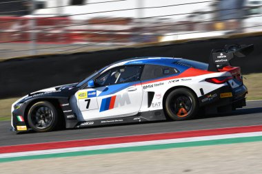 Scarperia, 29 Eylül 2023: İtalyan takımı Italia Ceccato Racing 'den Bmw M4 Gt3, Mugello Pisti' nde yapılan İtalya Şampiyonası antrenmanı sırasında Bruno Spengler tarafından kullanıldı. İtalya.