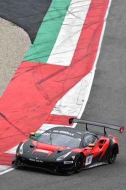 Scarperia, 23 Mart 2024 İtalya: Kessel Yarış Takımı 'ndan Ferrari 488 GT3 Bochez-Jelmini-Cuhadaroğlu tarafından Mugello Pisti' nde 12: 00 Hankook sırasında kullanımda.