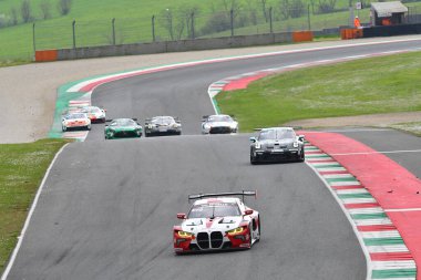Scarperia, 23 Mart 2024 İtalya: Poulsen-Poulsen-Nygaard 'ın Poulsen-Poulsen-Nygaard takımının BMW M4 GT3' ü Mugello Pisti 'nde 12h Hankook sırasında görev başında..