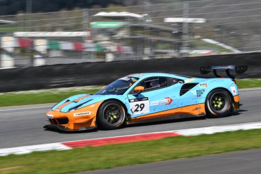 Scarperia, 23 Mart 2024 İtalya: Pellin Yarış Takımı 'ndan Ferrari 488 GT3, Clark-Marcelli-Westphal tarafından Mugello Pisti' nde 12: 00 Hankook sırasında kullanıldı..