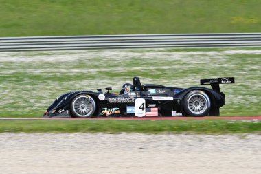 Scarperia, 5 Nisan 2024: Riley & Scott MK III C yılı 2002 Mugello Classic 2024 tarihinde İtalya 'daki Mugello Circuit.