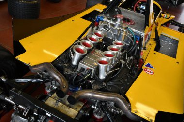 Scarperia, İtalya - 12 Ekim 2024: 1979 yılının Merzario F1A3 'ün ayrıntıları Mugello Pisti' ndeki çalışma oturumunda kutuda.