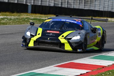 Scarperia, İtalya, 20 Mart 2025: Scuderia Praha takımından Ferrari 296 GT3, Vboh-Krl tarafından Mugello Pisti 'nde 12: 00 Michelin sırasında hareket halinde..