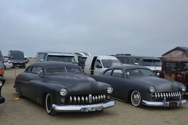 Vintage Cars Beach — Stock Photo, Image