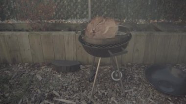 Jambonun tamamını Bbbq Grill 'e koy. İğrenç!