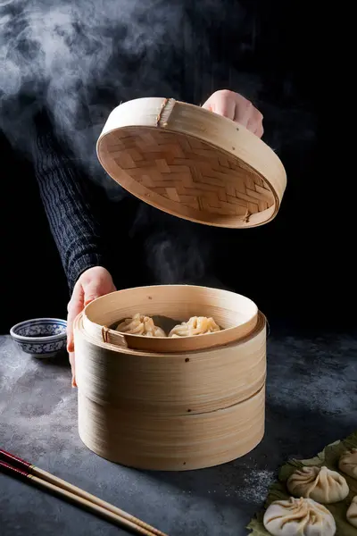 Dim Sum Bamboo Steamer Opened Steam Freshly Made Dim Sum — Stock Photo, Image
