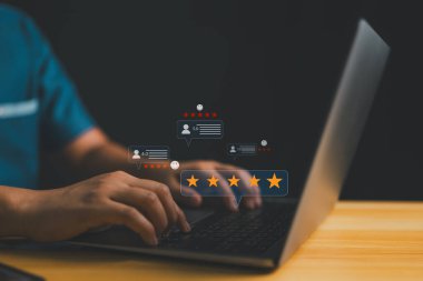 Müşteri memnuniyeti anketi konsepti, 5 yıldızlı memnuniyet, hizmet deneyim derecesi online uygulama, iyi kalite çoğu, müşteri değerlendirme ürün kalitesi, memnuniyet değerlendirmesi.