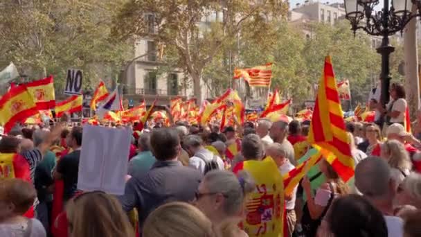 西班牙巴塞罗那 2023年10月8日示威 不在游牧民族中 Amnista Autodetermination Acion 在目前与独立牙医进行的谈判中表示反对大赦和自决 — 图库视频影像