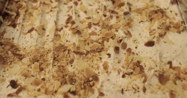 Lanie Grzechów Tort Podczas Procesu Gotowania Profesjonalna Kuchnia Cukiernicza — Wideo stockowe