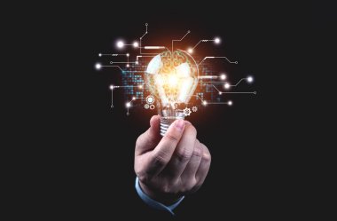 Beyni yapay zeka şeklinde olan insan ampulü. Mevcut yeni fikirler, ilham, büyük yenilikler, yeni başlangıçlar, yaratıcılık ve gelecekteki teknolojik yenilikler kavramı.