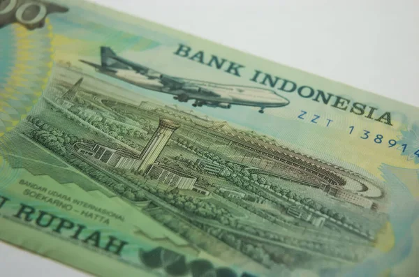 Soekarno 'nun Macro fotoğrafı - Hatta Uluslararası Endonezya banknotları üzerinde 1993 yılında yayımlanan 50 bin rupia nominal değeriyle. Plastikten yapılmış özel banknotlar.