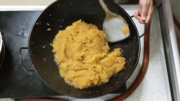Process Cooking Pineapple Jam Stirring Large Pan Traditional Pineapple Cake — Stock Video