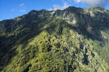 Pireneler, Fransa 'daki dağların havadan görünüşü