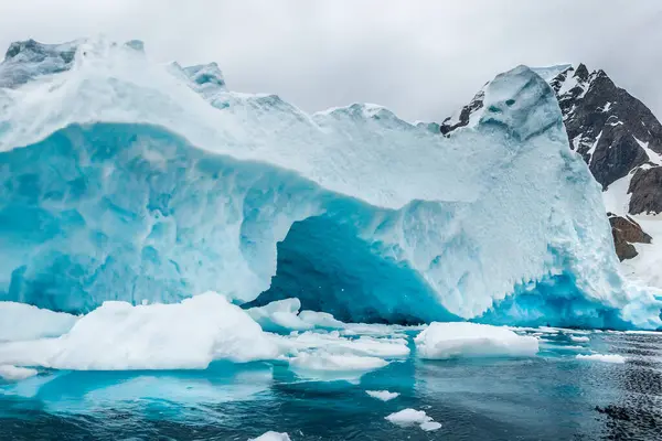Icebergs Antárticos Laguna Glaciar Península Antártica Antártida Imagen De Stock