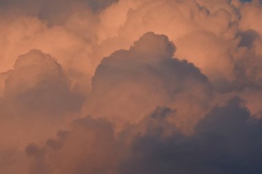 Gökyüzünde güzel bulutlar