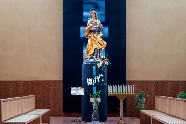 Kirche Santo Volto Turin Italien Januar 2024 Kircheninterieur Altar Und lizenzfreie Stockbilder