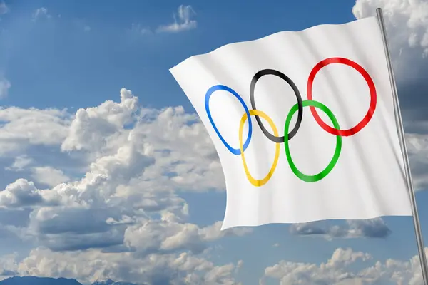Bandera Olímpica Con Símbolo Oficial Los Juegos Olímpicos Con Panorama Imágenes de stock libres de derechos