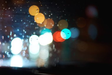 Renkli bokeh ışıklarının soyut arkaplanı