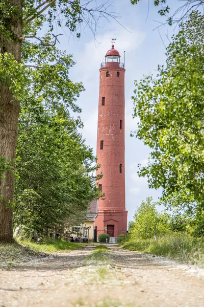 波罗的海附近Akmeraga灯塔红塔观察点 — 图库照片