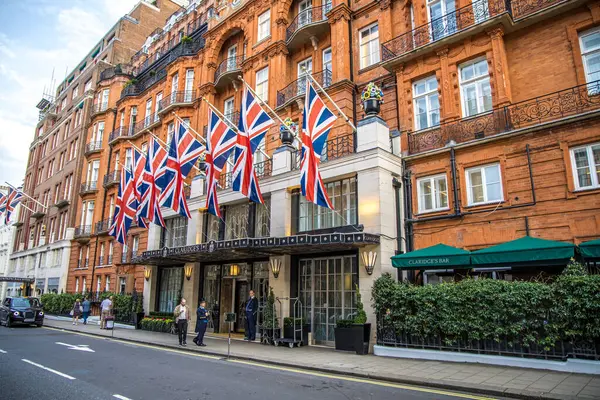 London Großbritannien September 2023 Das Luxuriöse Sterne Hotel Claridges Londons — Stockfoto