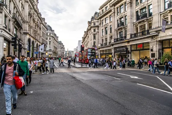 London September 2023 Regent Street Full People Shoppers — Stock Photo, Image