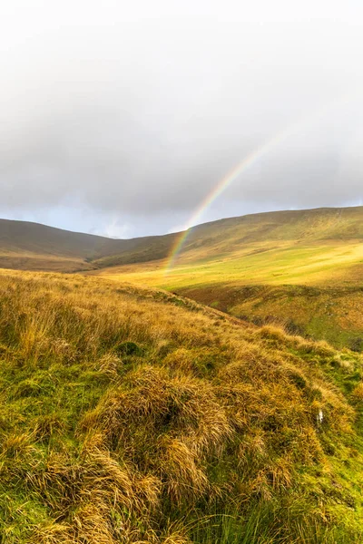 Arcobaleno Durante Pioggia Nella Zona Brecon Beacons Blaen Glyn Isaf Foto Stock Royalty Free