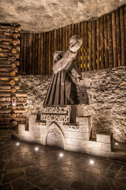 Wieliczka, Poland- 16 Temmuz 2023: Szyb Danilowicza Wieliczka Tuz Madeni Heykeli.