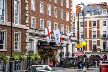 Londra, İngiltere - 14 Eylül 2023: Marriott Bonvoy Londra şehir merkezinde.