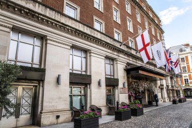 Londra, UK- 6 Ağustos 2023: Marriott Bonvoy Lüks Oteli
