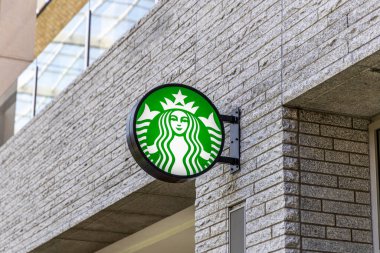 Oxford, İngiltere - 5 Haziran 2024: Starbucks kahve logosu, resmi kapat.