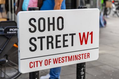 Londra, UK- 19 Eylül 2024: Iconic W1 Soho Sokak Tabelası: Londra 'nın Kalbi' nin Bir Parçası.