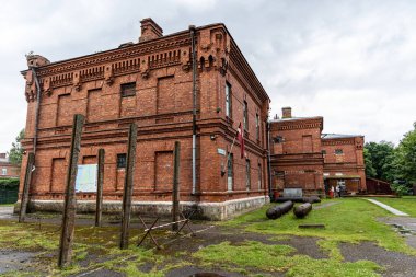 Liepaja, Letonya - 13 Haziran 2024: Karosta Askeri Cezaevi Müzesi Baltık Denizi 'ndeki eski Rus İmparatorluk ve Sovyet Deniz Üssü, bugün Liepaja' da bir mahalle.