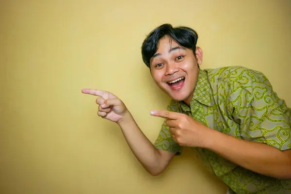 Azji Indonezyjczyk Batik Ubrania Narodowy Dzień Batik — Zdjęcie stockowe