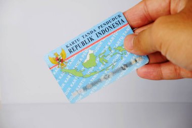 18 Ağustos 2024 Endonezya vatandaşları hakkında veri toplamak için Endonezya kimlik kartı (KTP)