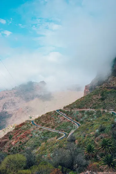 DÜNYANLARIN DÜNYA KARŞI GÜNÜNÜMÜZ